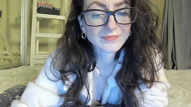 Baby Jewel online show from January 29, 2025, 2:10 pm