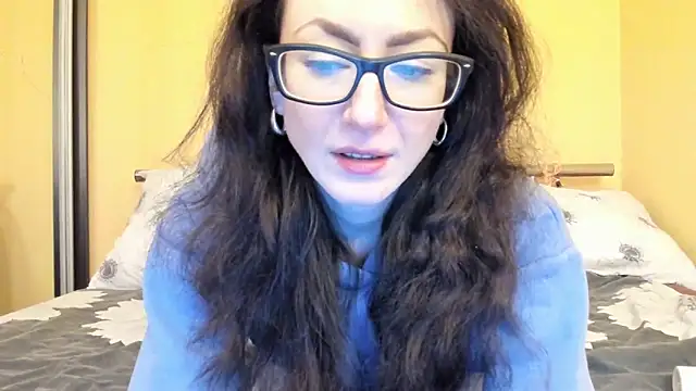 Baby Jewel online show from January 17, 2026, 11:37 am