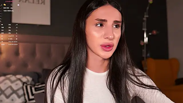 Kim Oberlin  online show from September 14, 2025, 4:06 pm