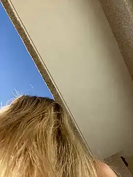 BabyGee online show from March 9, 2025, 9:35 am