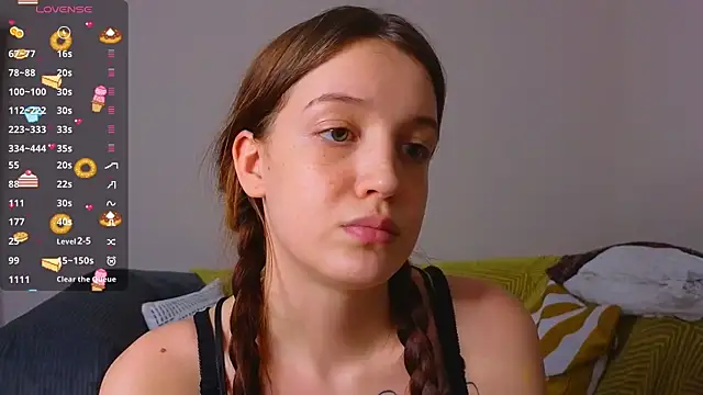 Sweet Evva online show from February 22, 2026, 7:23 pm