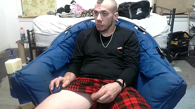 Snapshot of ScubaStevex chatting on February 25, 2025, 6:25 am ScubaStevex online show from February 25, 2025, 6:25 am