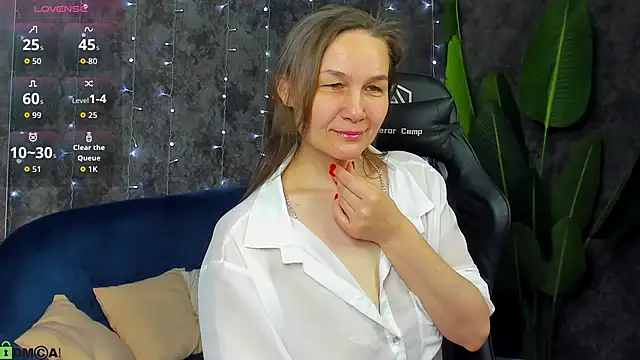 Lillian White online show from February 7, 2026, 12:58 am