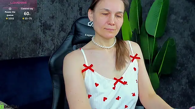 Lillian White online show from February 11, 2026, 1:10 am