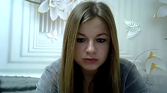 Snapshot of TinaFun4u chatting on December 13, 2024, 1:37 am TinaFun4u online show from December 13, 2024, 1:37 am