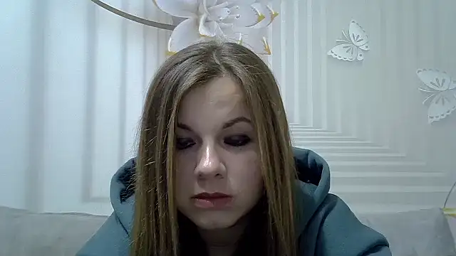 Snapshot of TinaFun4u chatting on January 13, 2025, 8:37 pm TinaFun4u online show from January 13, 2025, 8:37 pm