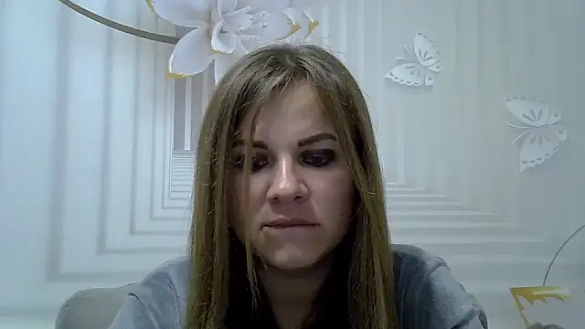 Snapshot of TinaFun4u chatting on October 29, 2025, 8:43 pm TinaFun4u online show from October 29, 2025, 8:43 pm