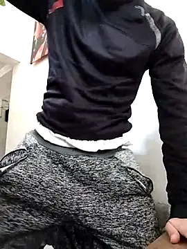 Snapshot of hairyserious chatting on March 3, 2025, 2:04 pm hairyserious online show from March 3, 2025, 2:04 pm