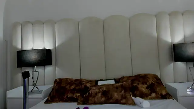 NataGarcia online show from December 26, 2024, 6:12 pm