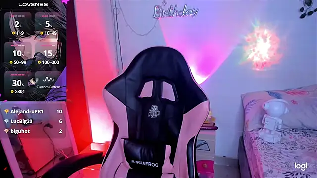 Snapshot of Kaoriyoshii chatting on March 14, 2025, 7:37 am Kaoriyoshii online show from March 14, 2025, 7:37 am