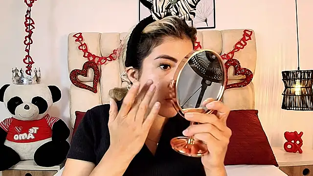 AdharaSmithh online show from September 8, 2025, 5:45 pm