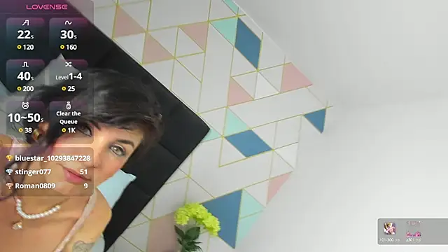 elissa iris online show from February 1, 2025, 8:18 am