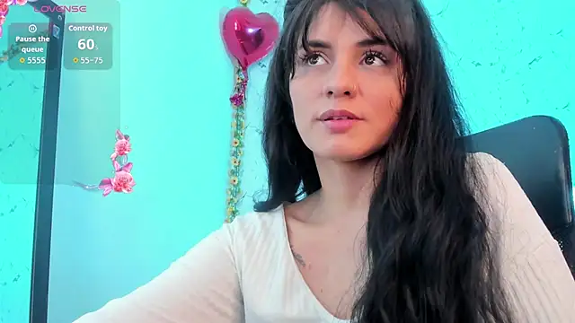 Snapshot of elissa_iris chatting on July 8, 2026, 2:38 am elissa iris online show from July 8, 2026, 2:38 am