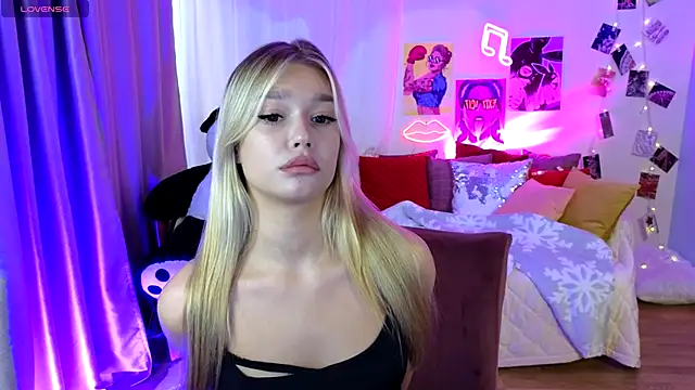 BattyMelody online show from October 1, 2025, 1:06 pm