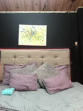 ShyVibes  online show from February 6, 2025, 12:43 am