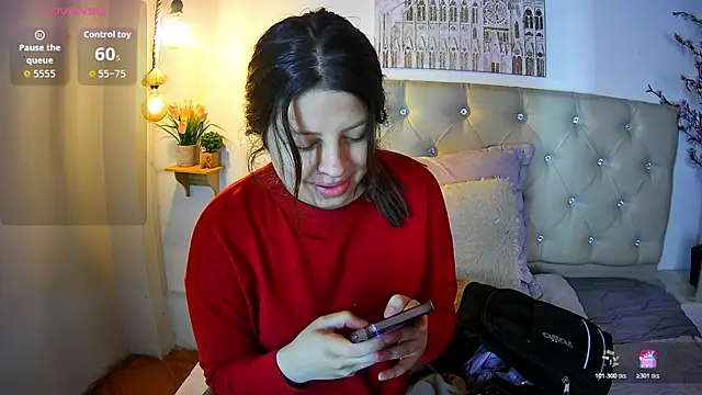 ShyVibes  online show from February 7, 2026, 7:28 pm