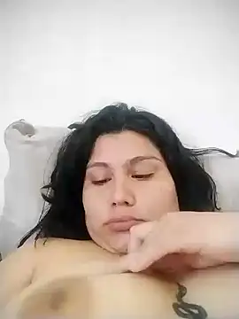 Snapshot of Marilin_Jessie chatting on December 22, 2024, 5:32 pm Marilin Jessie online show from December 22, 2024, 5:32 pm