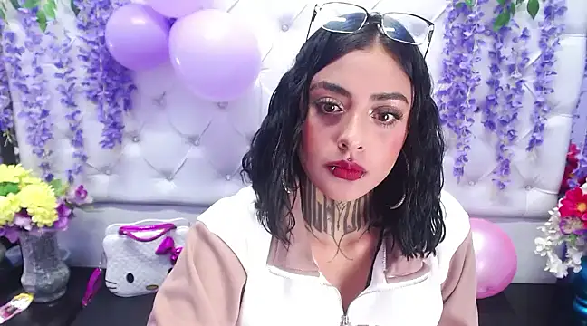 Lovely celeste online show from January 24, 2025, 3:43 am