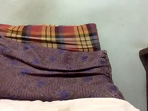 VastNoon95 online show from September 10, 2025, 4:40 pm