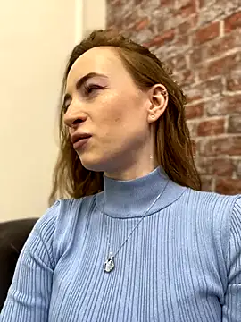  AngelMoon  online show from September 26, 2025, 3:54 am