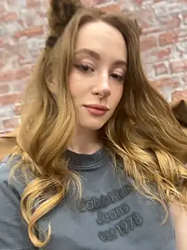  AngelMoon  online show from October 30, 2025, 3:52 am