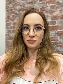  AngelMoon  online show from November 13, 2025, 4:00 am