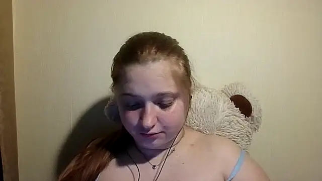 kila lo online show from April 6, 2026, 10:54 pm