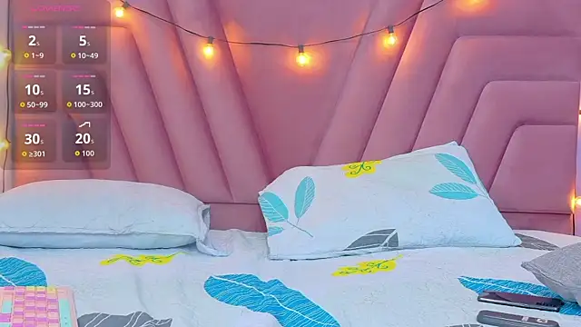 hornybarelylegalgirl online show from October 7, 2025, 12:46 pm