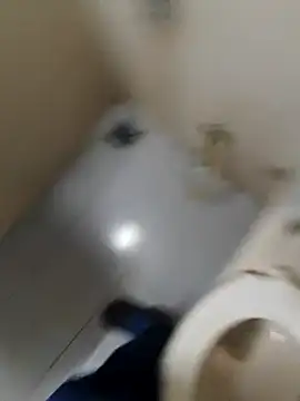 Snapshot of KeepCummingForYou73 chatting on November 21, 2025, 12:15 pm KeepCummingForYou73 online show from November 21, 2025, 12:15 pm