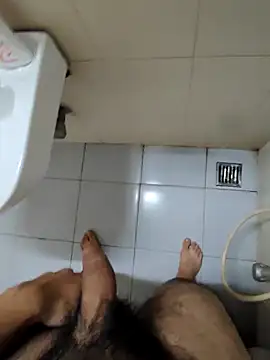 Snapshot of KeepCummingForYou73 chatting on November 28, 2025, 10:45 pm KeepCummingForYou73 online show from November 28, 2025, 10:45 pm