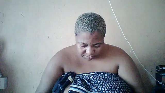 Snapshot of bustyboobs6 chatting on February 18, 2026, 7:04 am bustyboobs6 online show from February 18, 2026, 7:04 am