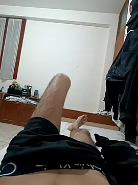 Snapshot of Loytder chatting on March 25, 2026, 3:45 am Loytder online show from March 25, 2026, 3:45 am