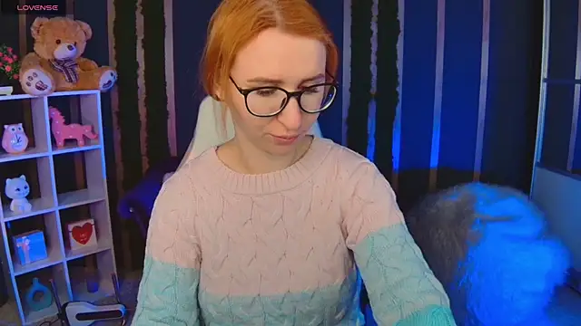 Snapshot of AliceBYKiss chatting on February 12, 2026, 6:19 am AliceBYKiss online show from February 12, 2026, 6:19 am