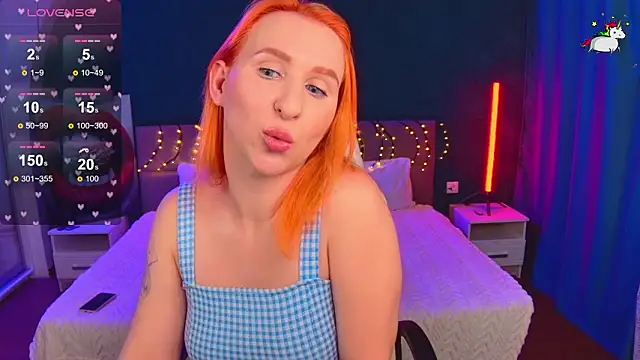 Snapshot of AliceBYKiss chatting on March 2, 2026, 6:15 pm AliceBYKiss online show from March 2, 2026, 6:15 pm