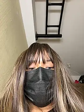 kiyomi-amour online show from February 5, 2025, 5:41 am