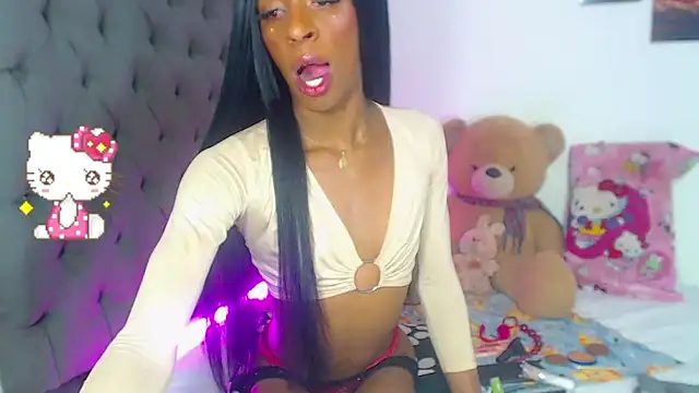 lucianadolll online show from December 15, 2025, 12:09 pm