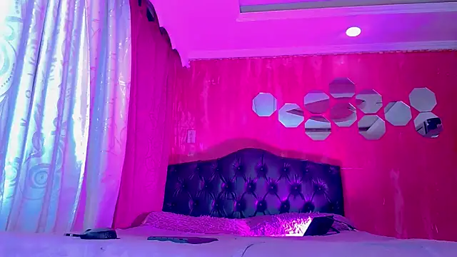 TiffanyMackensyy online show from February 28, 2026, 1:28 am