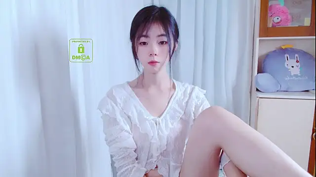 xiyao1314 online show from October 7, 2025, 5:48 am