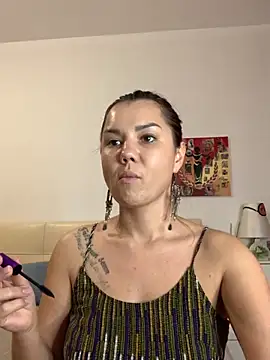 MiraMiss online show from September 24, 2025, 8:28 am