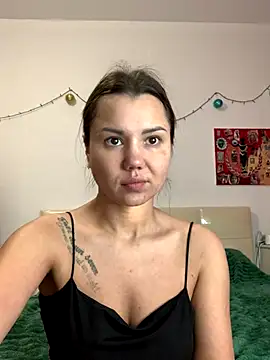 MiraMiss online show from December 16, 2025, 8:08 am