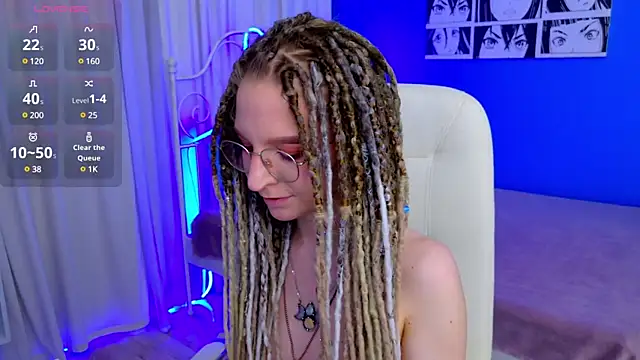 VioletShine online show from March 5, 2025, 3:40 pm