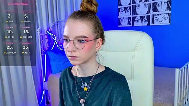 VioletShine online show from November 7, 2025, 10:04 am