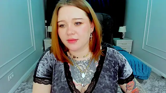 Snapshot of MoonLghte chatting on January 23, 2025, 10:44 pm MoonLghte online show from January 23, 2025, 10:44 pm