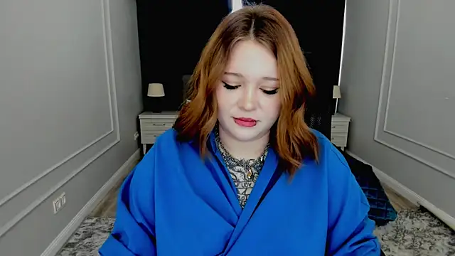 Snapshot of MoonLghte chatting on January 27, 2025, 11:32 am MoonLghte online show from January 27, 2025, 11:32 am