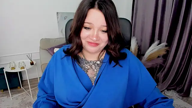 Snapshot of MoonLghte chatting on March 13, 2025, 10:54 pm MoonLghte online show from March 13, 2025, 10:54 pm