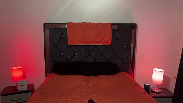 khonsu s online show from April 12, 2026, 9:53 pm