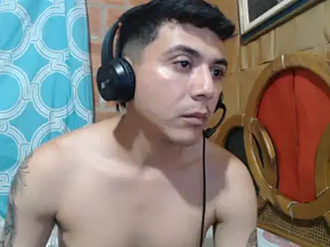 Snapshot of Horny_dirty_boy chatting on December 11, 2024, 12:02 am Horny dirty boy online show from December 11, 2024, 12:02 am