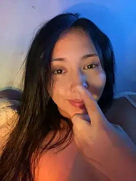 Snapshot of sweet_kitty0110 chatting on January 13, 2025, 5:12 am sweet kitty0110 online show from January 13, 2025, 5:12 am