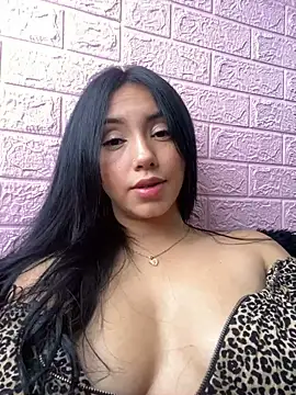 Snapshot of sweet_kitty0110 chatting on March 11, 2025, 2:40 pm sweet kitty0110 online show from March 11, 2025, 2:40 pm