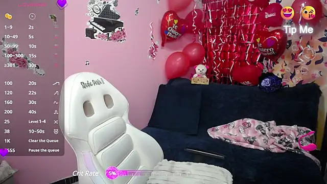 Kate Laurence  online show from February 16, 2025, 12:43 pm